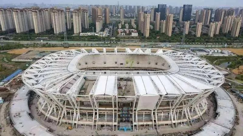 2023年亞洲杯易地舉辦，10座球場的建設工程怎么辦？