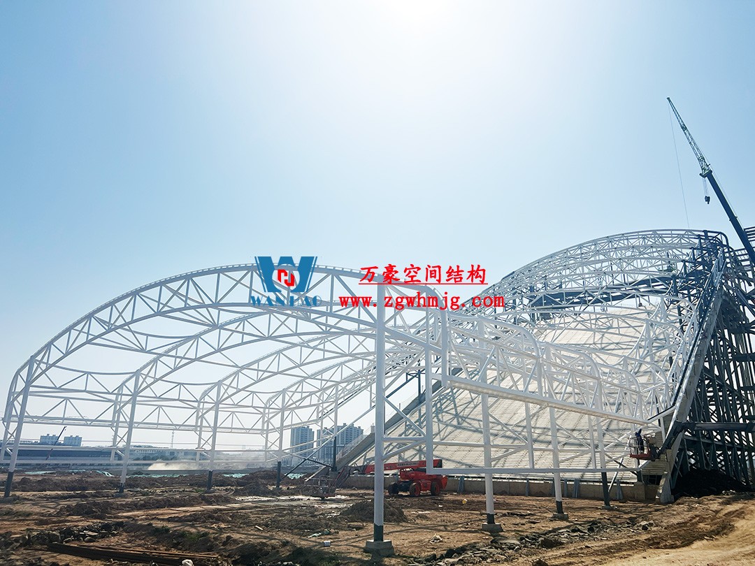 比亞迪紹興嵊州賽車場干拔沙坡觀景平臺鋼膜結構