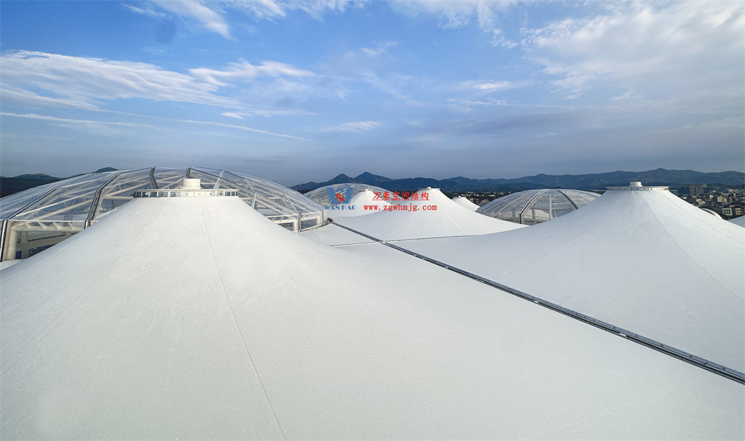 探索膜結構在商業街區穹頂的神奇應用