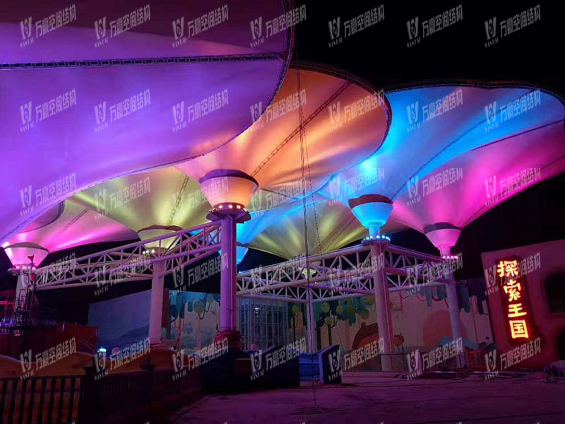 萬(wàn)豪空間結(jié)構(gòu)重大項(xiàng)目現(xiàn)場(chǎng)學(xué)習(xí)觀摩會(huì)